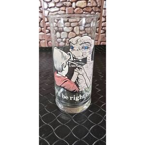 1982 Pizza Hut promotional glass featuring E.T.